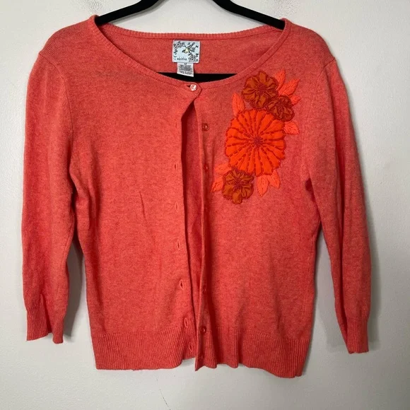 Tabitha Anthropologie lightweight cashmere wool cardi silk floral appliqué sz M - Picture 2 of 8